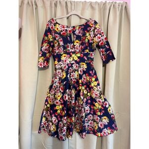NWT Unique Vintage Navy Floral Fit & Flare Dress w/pockets 3/4 Sleeve Keyhole bk